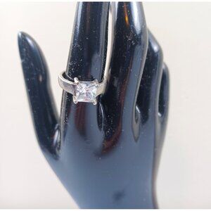 Sterling Silver 925 Princess Cut Stone Solitaire Clear Stone CZ? Size 7.5